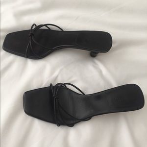 Gucci Bamboo Kitten heels.